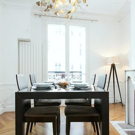 Place Vendome - Cityapartmentstay