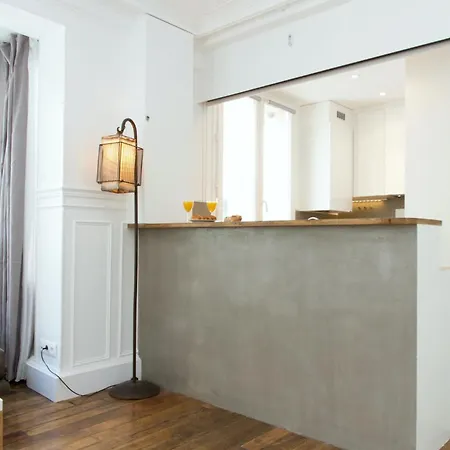 Appartement Place Vendome - Cityapartmentstay *