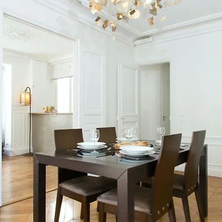 Place Vendome - Cityapartmentstay Daire